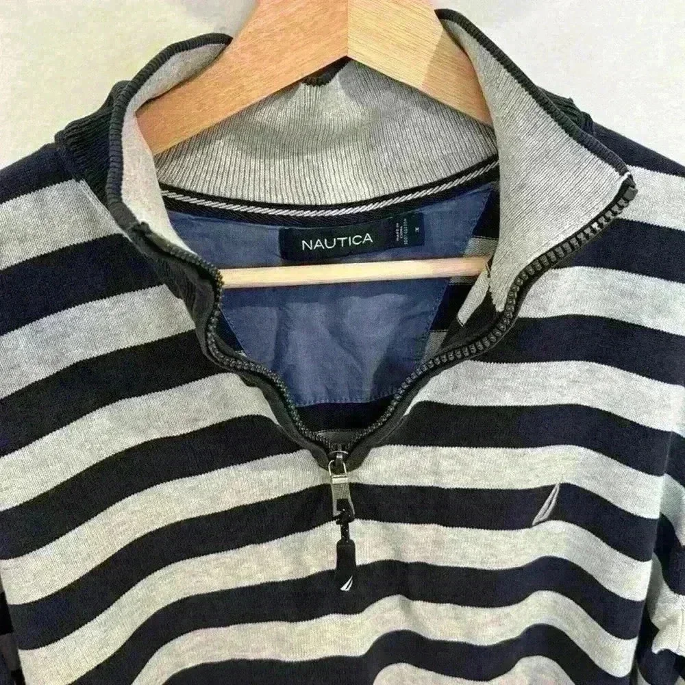 Nautica Men’s Quarter Zip Sweatshirt Navy Blue & Gray Striped Sweater Size M
